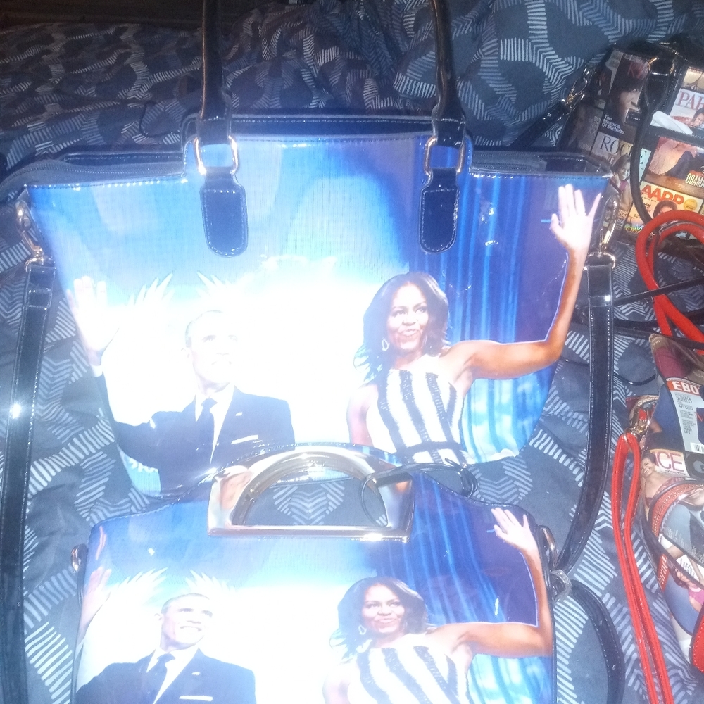 Handbag - Picture 2 of 2